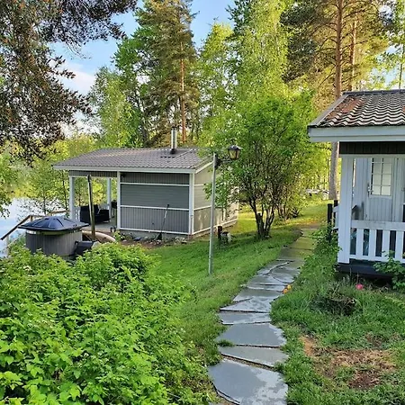 아파트 Moekki Ja Rantasauna Saimaan Rannalla